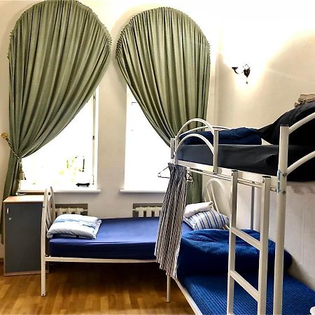 Auberge de jeunesse Pandeson à Dnipro Extérieur photo